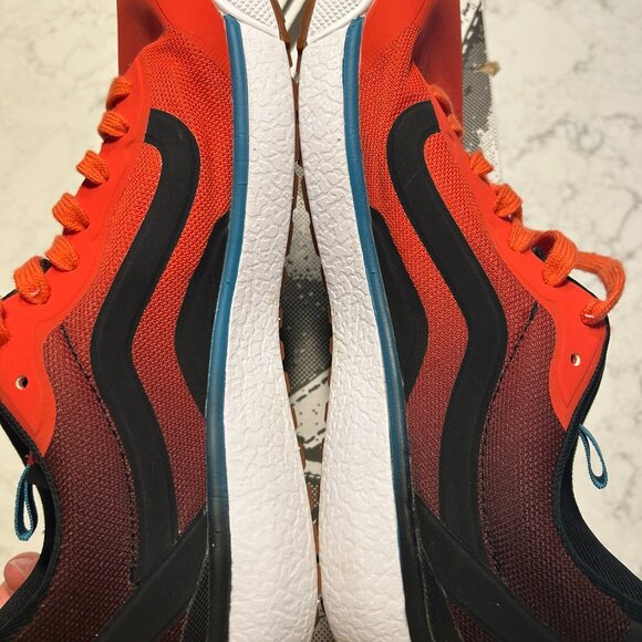 Vans MTE UltraRange EXO Shoes Orange Black - Picture 3 of 7